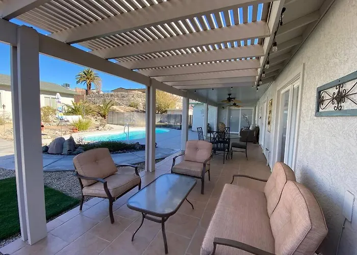 Holiday home Jacuzzi Pool & Casita Wifi Ac Tvs Rv Boat Parking *