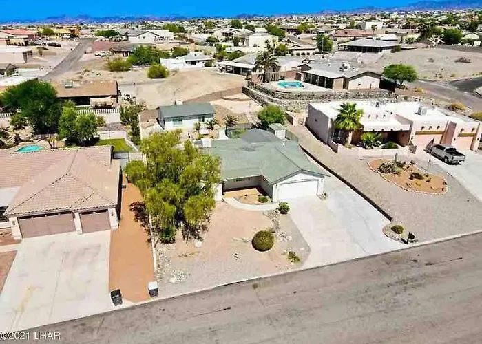Jacuzzi Pool & Casita Wifi Ac Tvs Rv Boat Parking Lake Havasu City
