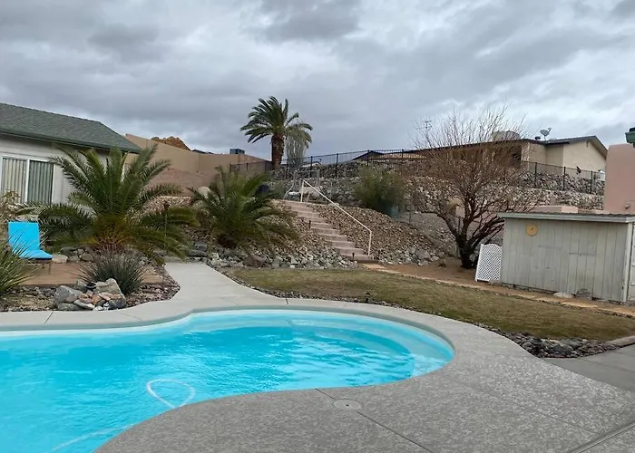 Jacuzzi Pool & Casita Wifi Ac Tvs Rv Boat Parking