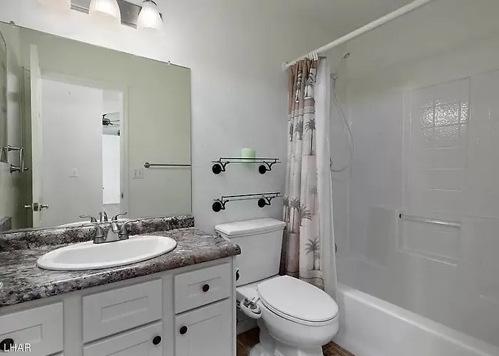 Holiday home Jacuzzi Pool & Casita Wifi Ac Tvs Rv Boat Parking