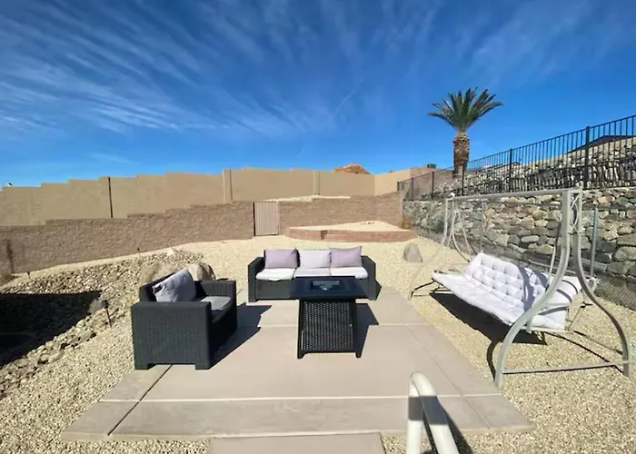 Jacuzzi Pool & Casita Wifi Ac Tvs Rv Boat Parking