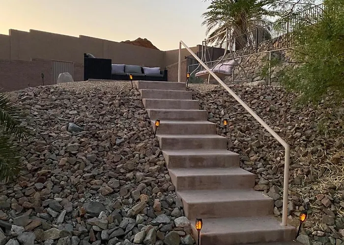Jacuzzi Pool & Casita Wifi Ac Tvs Rv Boat Parking * Lake Havasu City